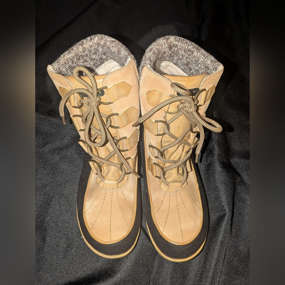 JBU Women's Tan Winter Boots